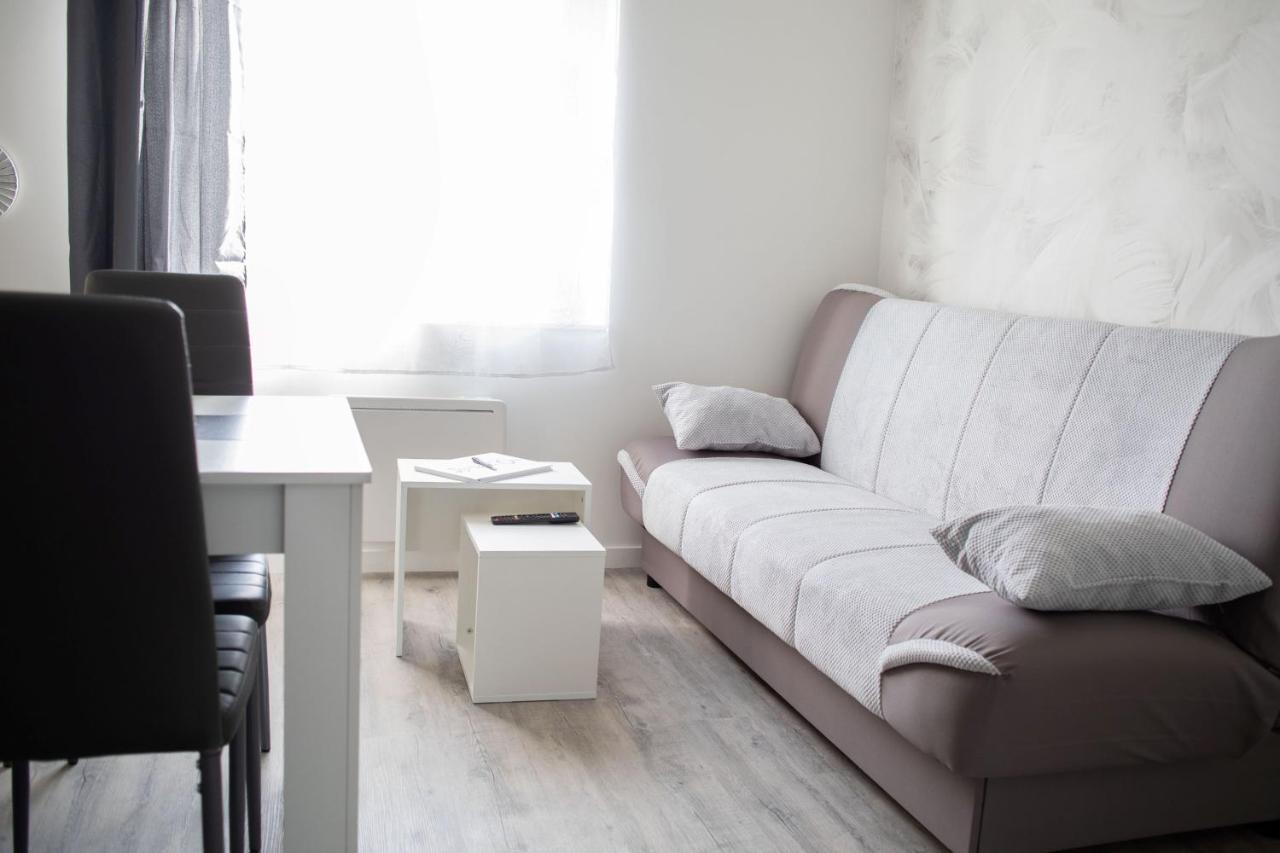* Les Suites Aux Etoiles * Clermont-Ferrand Exteriör bild